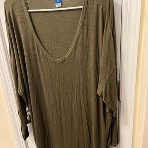 Old Navy Olive Scoop Neck Long Sleeve Tunic